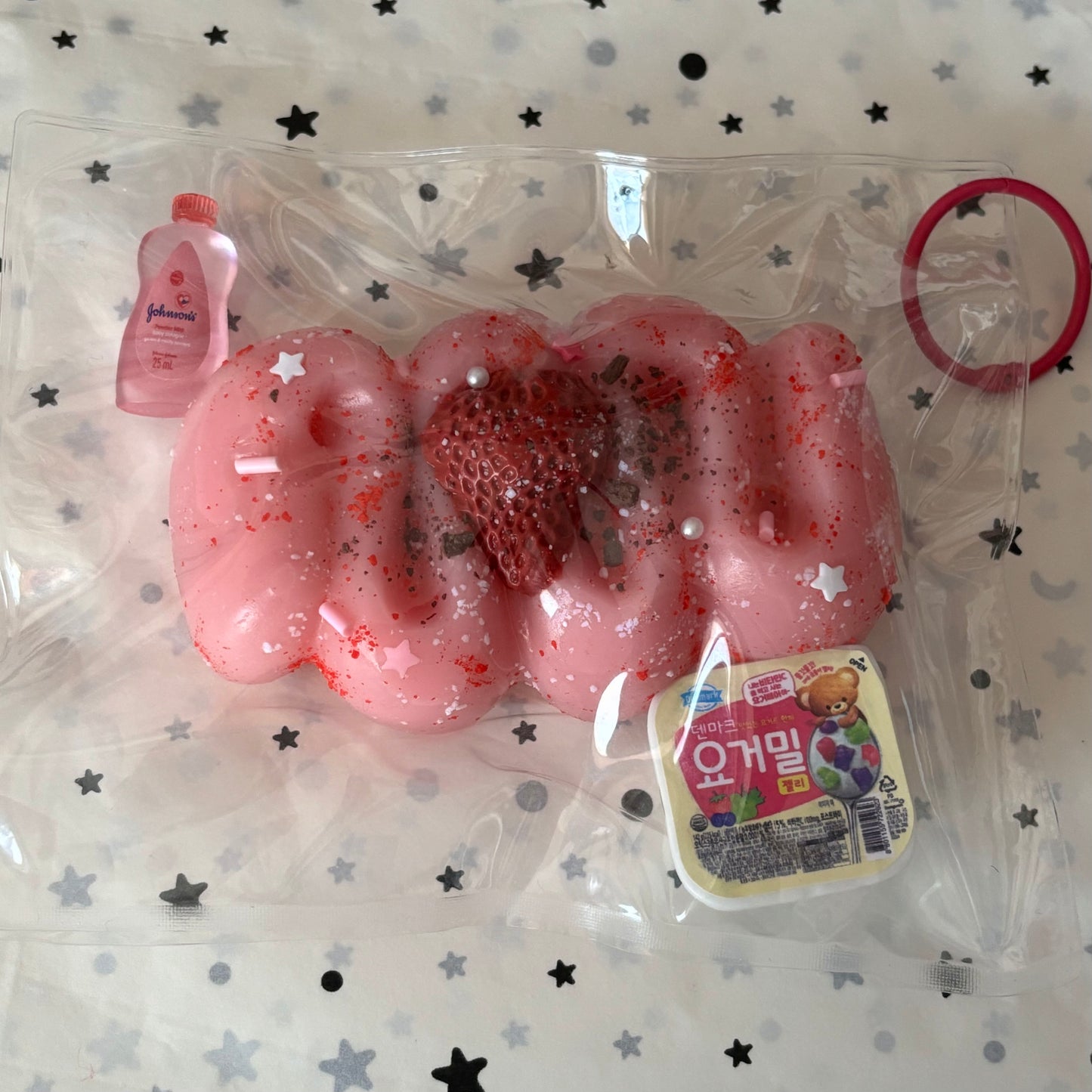 Strawberry Sauce Cream Sticks Squishy