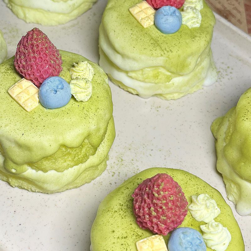 Green Tea Cake Squishy